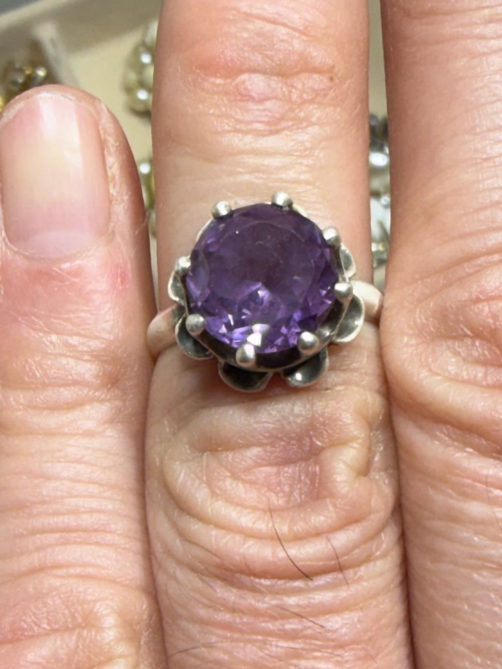 Vintage Taxco 925 Sterling Silver Amethyst Floral Ring